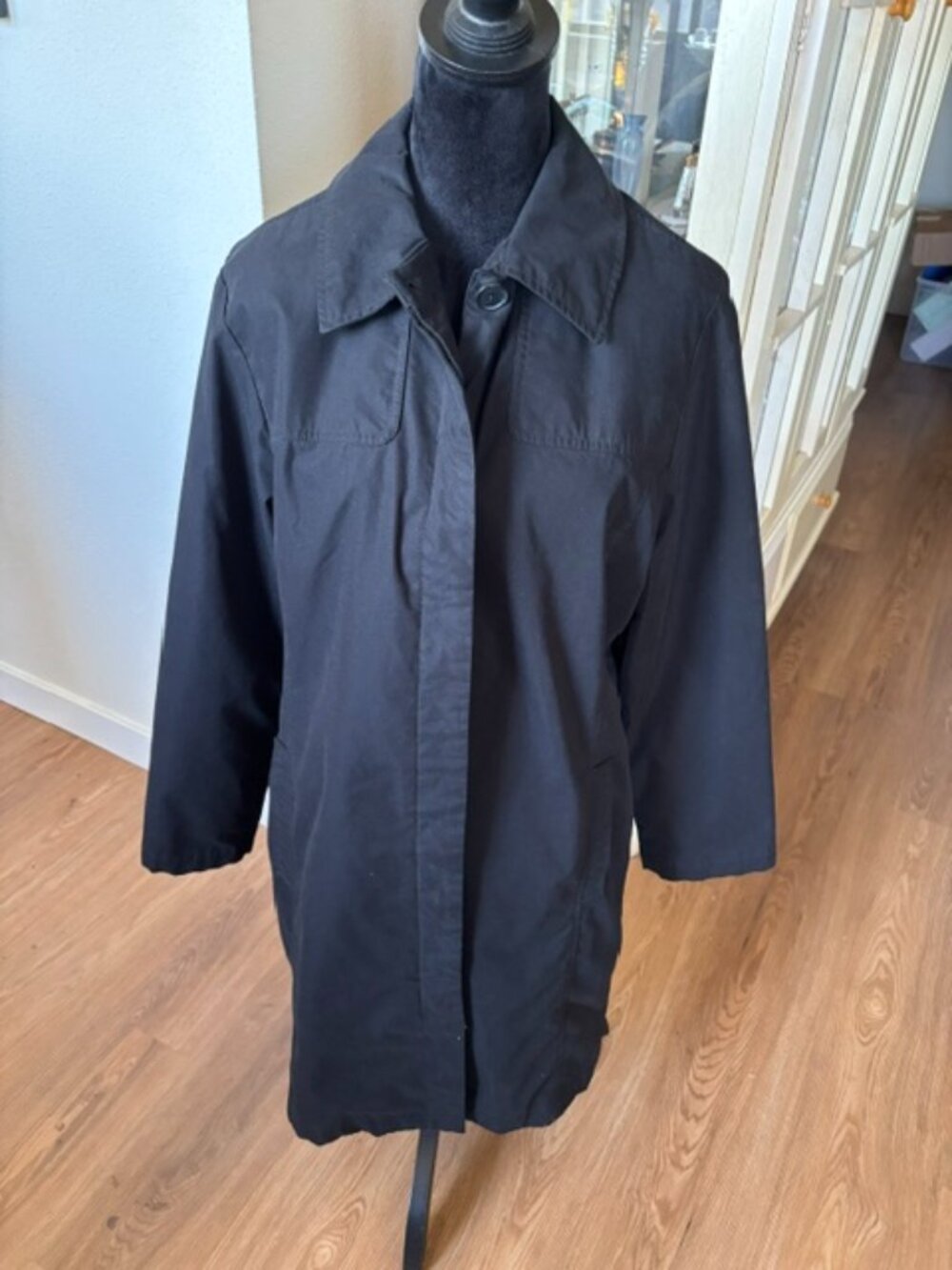 Eddie Bauer Womens Black Mid Length Rain Trench Coat EUC M